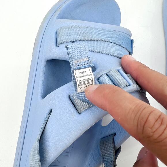 Chaco Chillos Sports Sandals Light Blue Big Kids Size 4 - Picture 7 of 7